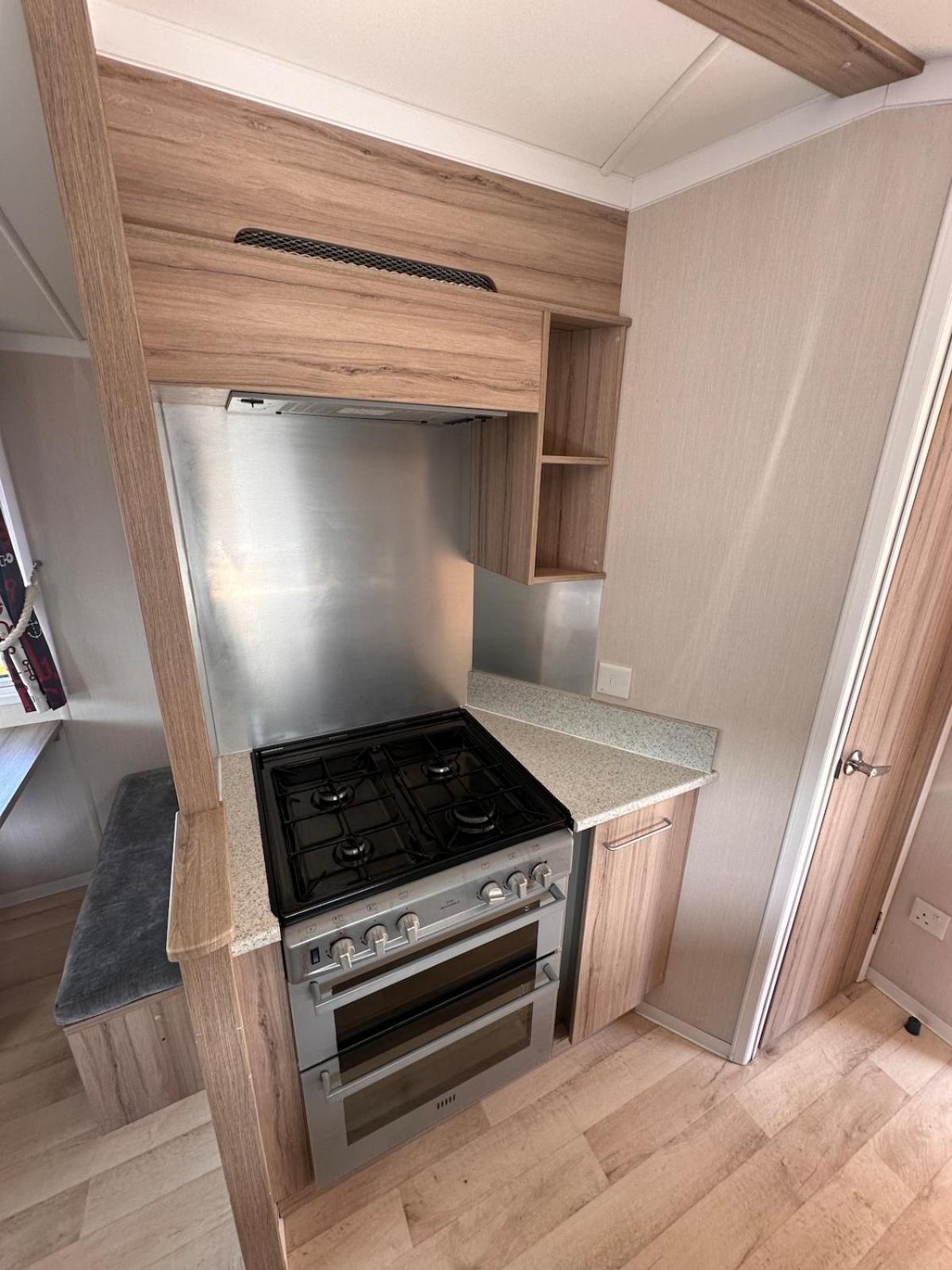 3-Bedroom Swift Caravan - Uddingston, Glasgow Zewnętrze zdjęcie